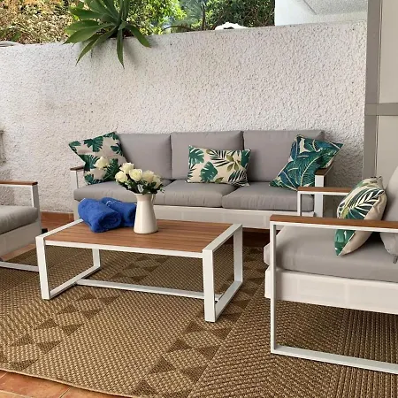 Appartement Lovely Center Garden Views 130