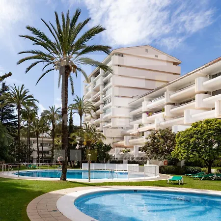 Lovely Center Garden Views 130 Appartement Marbella